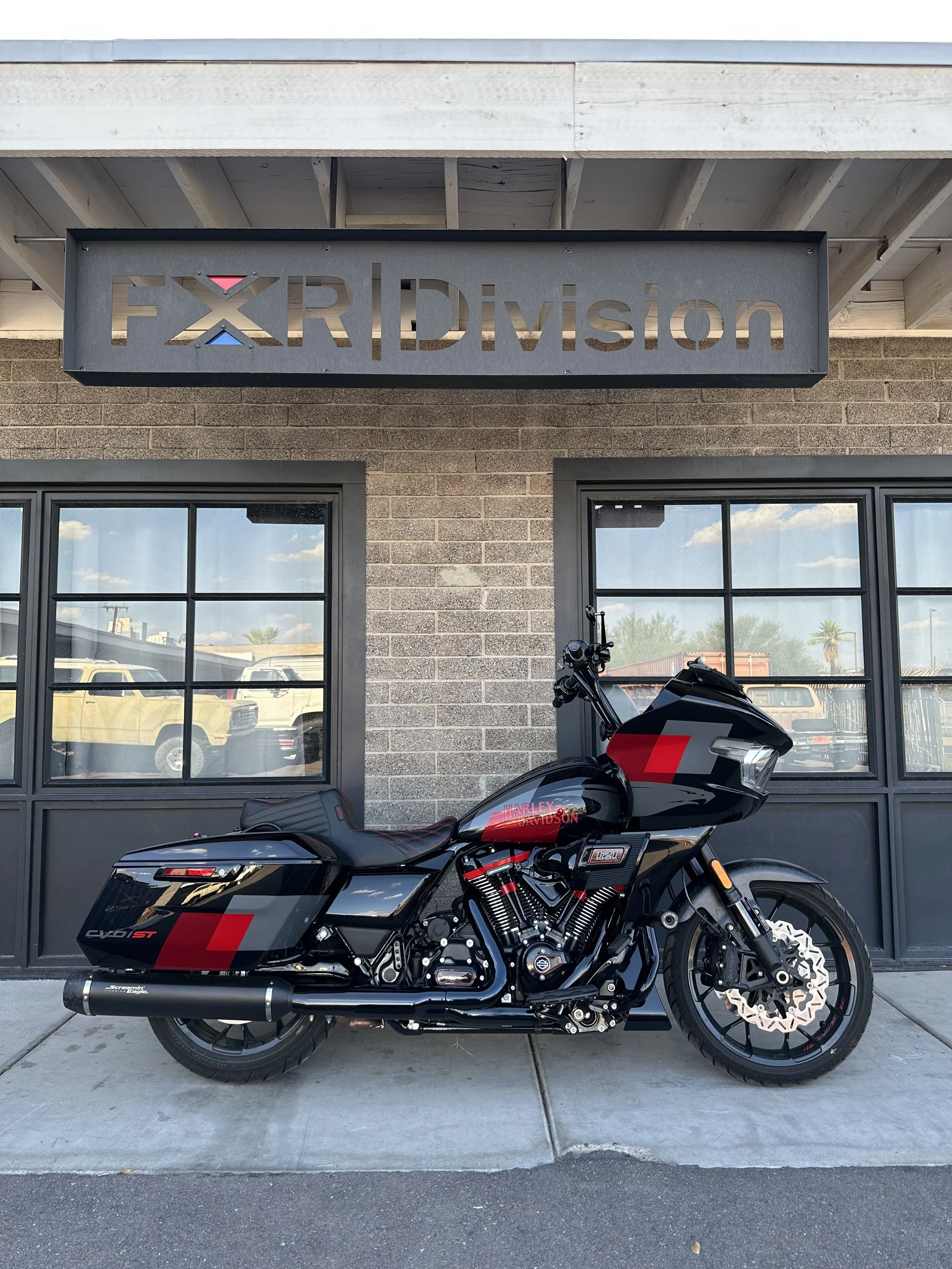 NEW*** FXR Division Split Angle Bars for 2023 CVO, 2024 - Current